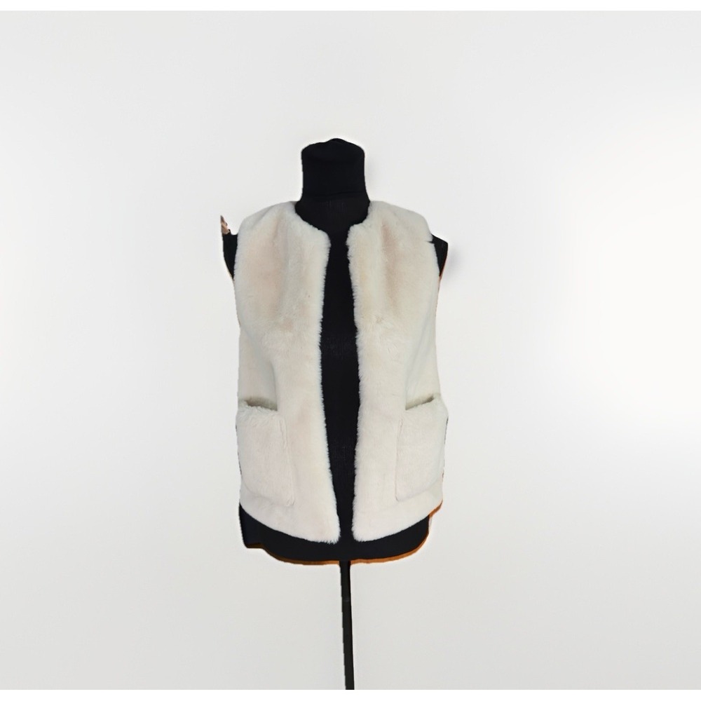 Girls Zara Faux Fur Cream Layering Trendy Warm Vest Pockets SZ 9/10